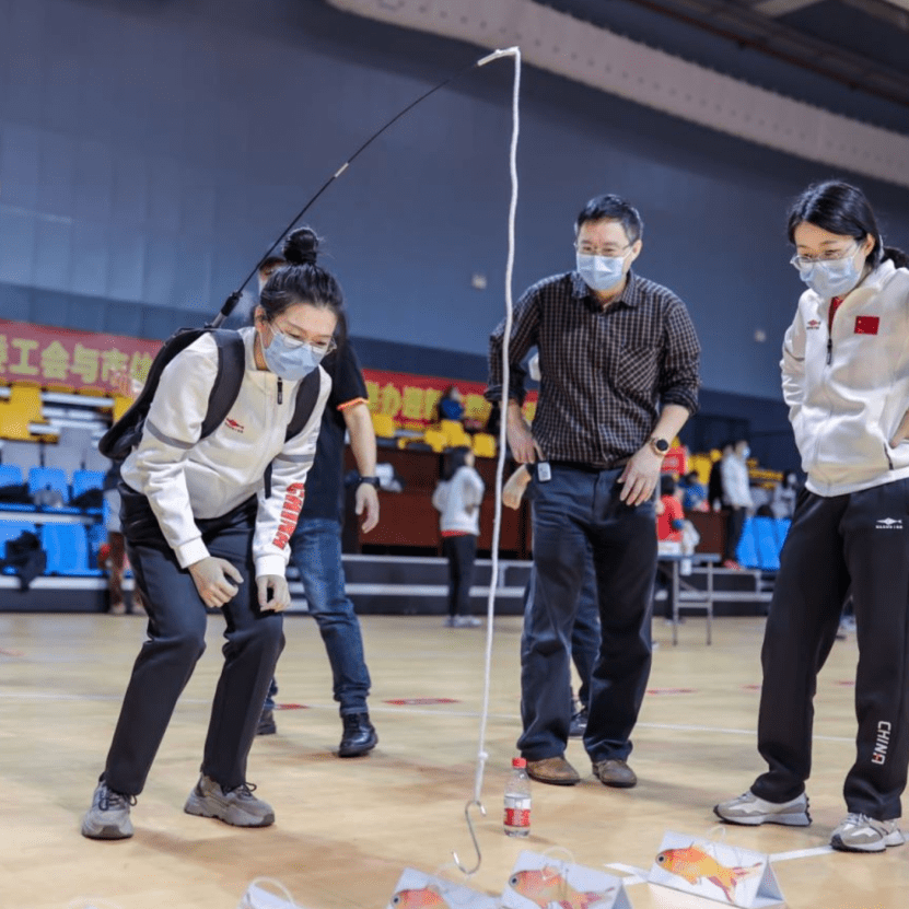 包含爱游戏:综合性运动会，促进全民健身的词条